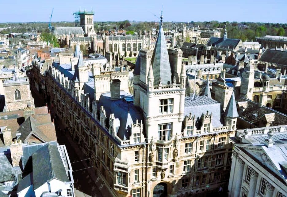 Group Coach Hire in Cambridge